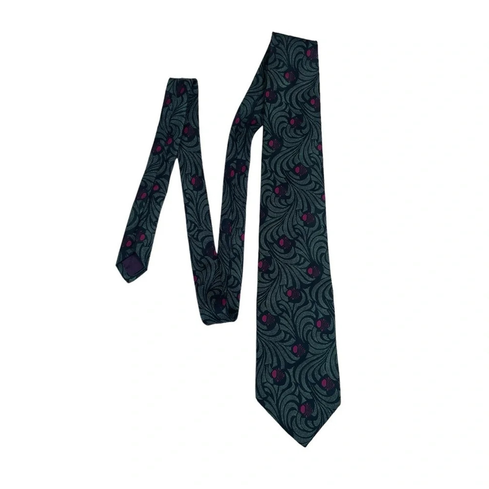 Mens 100% silk tie green abstract made in Italy